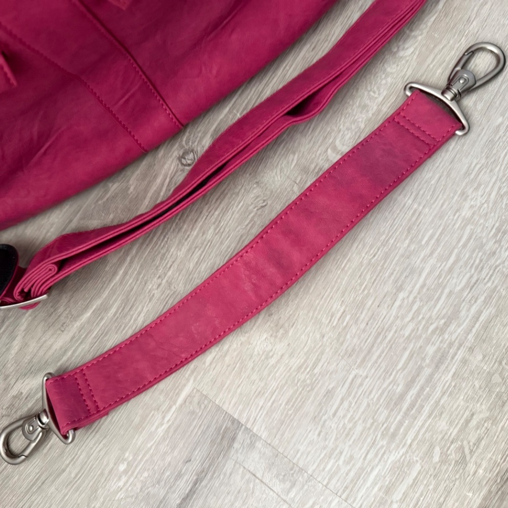 Kelly Moore Rasberry Hobo Camera Bag Photography Artistic - Picture 8 of 15